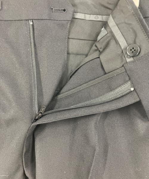 UNDERCOVER（アンダーカバー）UNDERCOVER (アンダーカバー) ドビーウール ピンタック スリムスラックス ブラック サイズ:3の古着・服飾アイテム
