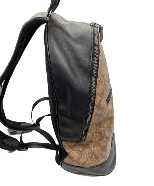 COACH（コーチ）COACH (コーチ) リュック　シグネチャー ブラック×ベージュの古着・服飾アイテム