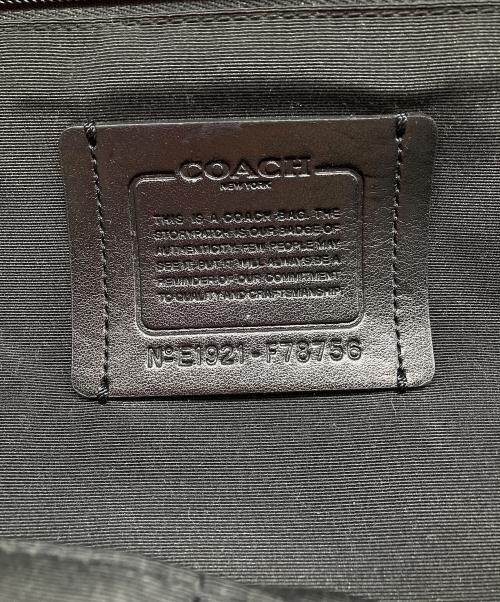 COACH（コーチ）COACH (コーチ) リュック　シグネチャー ブラック×ベージュの古着・服飾アイテム