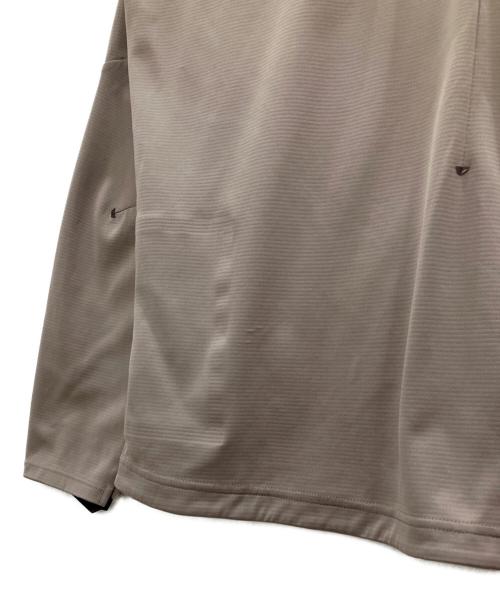 on（オン）on (オン) ジャケット ベージュ サイズ:Lの古着・服飾アイテム