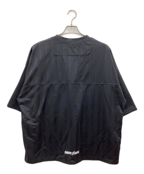 NIKE（ナイキ）NIKE (ナイキ) スポーツウェア　AS M NSW TREND SS TOP ブラック サイズ:XLの古着・服飾アイテム