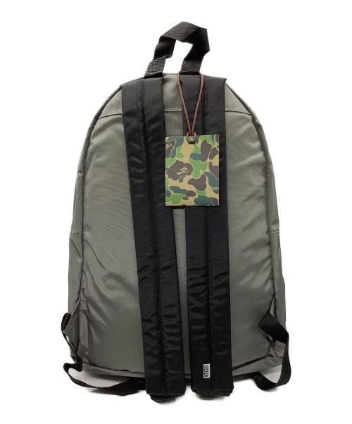 A BATHING APE（アベイシングエイプ）A BATHING APE (アベイシングエイプ) リュック グレーの古着・服飾アイテム
