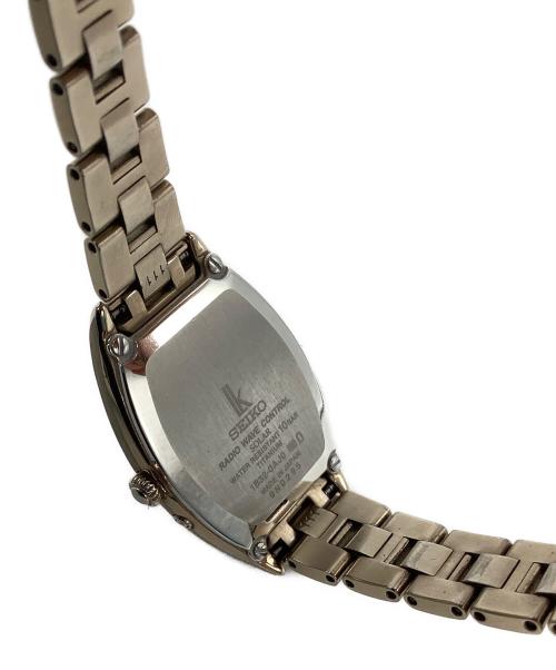 SEIKO（セイコー）SEIKO (セイコー) 腕時計 ホワイトの古着・服飾アイテム