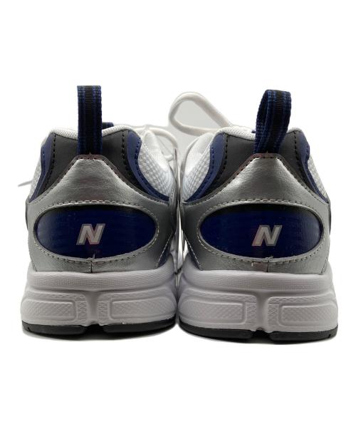 NEW BALANCE（ニューバランス）NEW BALANCE (ニューバランス) ローカットスニーカー ブルー×ホワイト サイズ:27 未使用品の古着・服飾アイテム