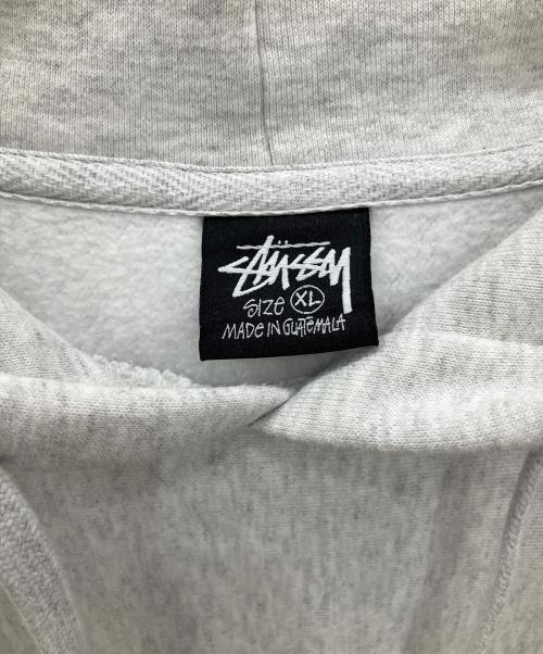 stussy（ステューシー）stussy (ステューシー) パーカー  ライトグレー サイズ:SIZE XLの古着・服飾アイテム