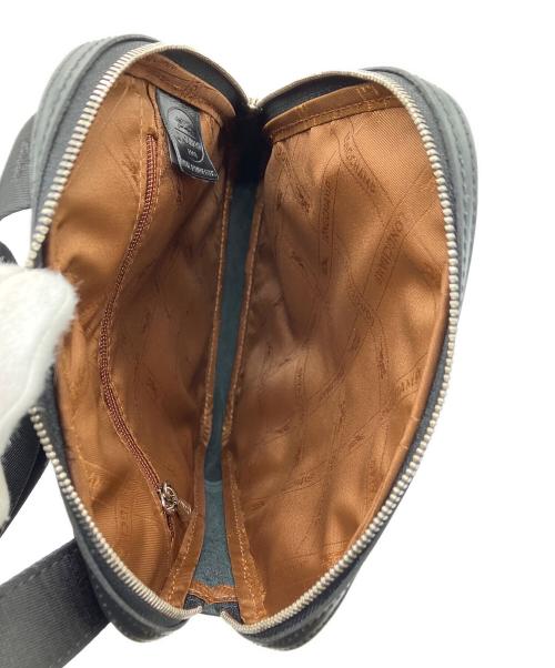 LONGCHAMP（ロンシャン）LONGCHAMP (ロンシャン) レザーショルダーバッグ ブラックの古着・服飾アイテム