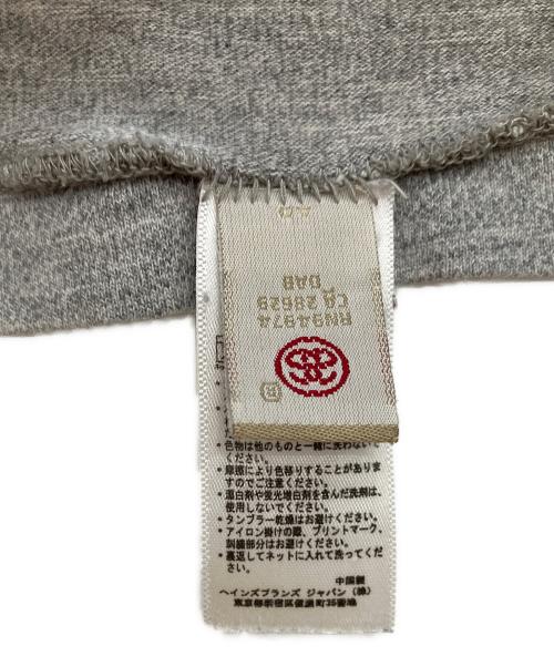Champion（チャンピオン）Champion (チャンピオン) stussy (ステューシー) 半袖カットソー　ランナーズタグ グレー サイズ:Lの古着・服飾アイテム