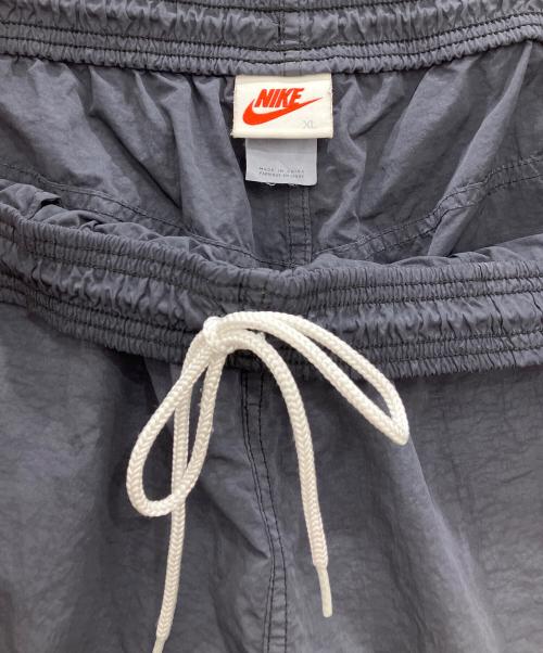 NIKE（ナイキ）NIKE (ナイキ) stussy (ステューシー) ハーフパンツ グレー サイズ:XLの古着・服飾アイテム