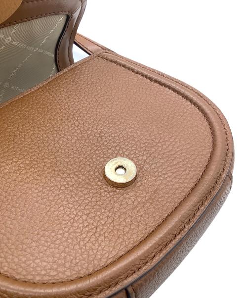 MICHAEL KORS（マイケルコース）MICHAEL KORS (マイケルコース) ショルダーバッグ ブラウンの古着・服飾アイテム