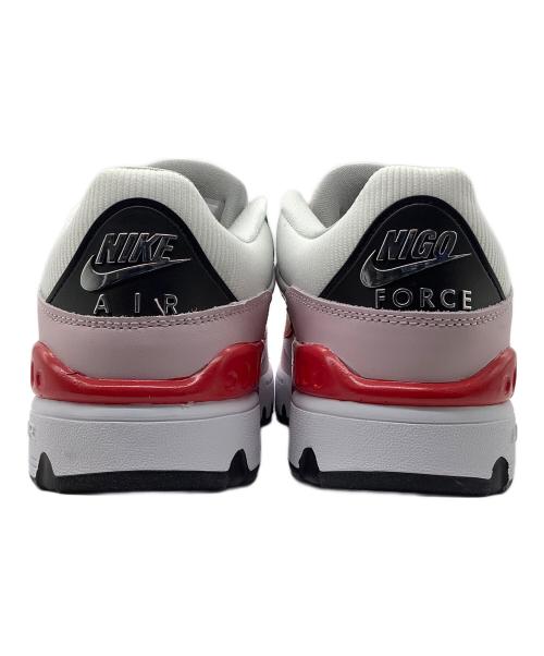 NIKE（ナイキ）NIKE (ナイキ) NIGO (二ゴー) スニーカー　Air Force 3 Low SP ホワイト サイズ:28の古着・服飾アイテム