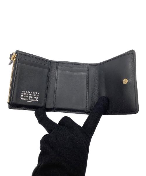 Maison Margiela（メゾンマルジェラ）Maison Margiela (メゾンマルジェラ) 3つ折り財布　GLAM SLAM ブラックの古着・服飾アイテム