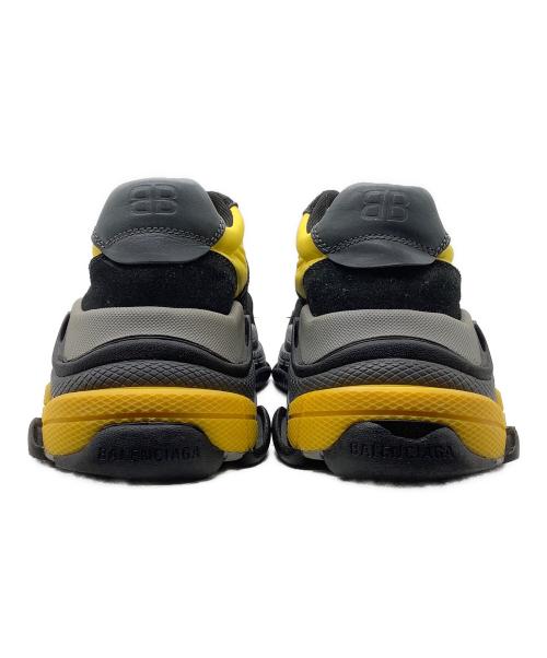 BALENCIAGA（バレンシアガ）BALENCIAGA (バレンシアガ) スニーカー　Triple S イエロー×ブラック サイズ:26.5の古着・服飾アイテム