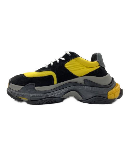 BALENCIAGA（バレンシアガ）BALENCIAGA (バレンシアガ) スニーカー　Triple S イエロー×ブラック サイズ:26.5の古着・服飾アイテム