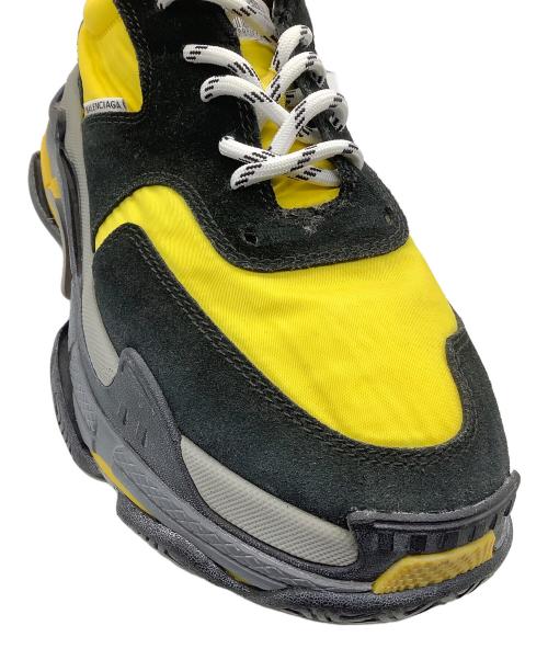BALENCIAGA（バレンシアガ）BALENCIAGA (バレンシアガ) スニーカー　Triple S イエロー×ブラック サイズ:26.5の古着・服飾アイテム