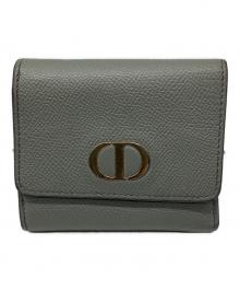 Christian Dior（クリスチャン ディオール）の古着「3つ折り財布　モンテーニュ」｜グレー