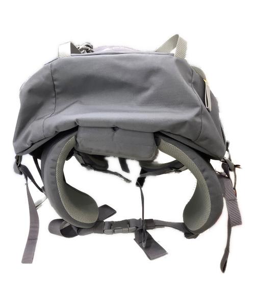 MACPAC（マックパック）MACPAC (マックパック) バックパック　LIBERATOR グレーの古着・服飾アイテム