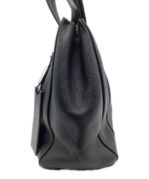 MARC JACOBS（マークジェイコブス）MARC JACOBS (マークジェイコブス) トートバッグ　THE TAG TOTE ブラックの古着・服飾アイテム