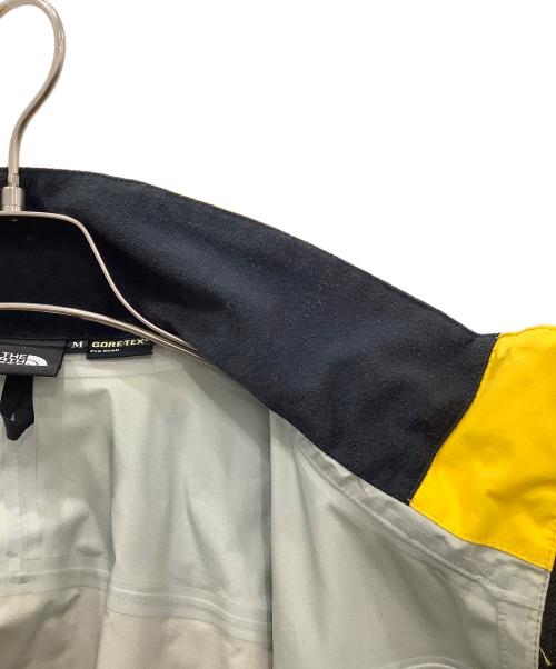 THE NORTH FACE（ザ ノース フェイス）THE NORTH FACE (ザ ノース フェイス) マウンテンパーカー　パンツセット RAINTEX PLASMA Men's イエロー×ブラック サイズ:Mの古着・服飾アイテム