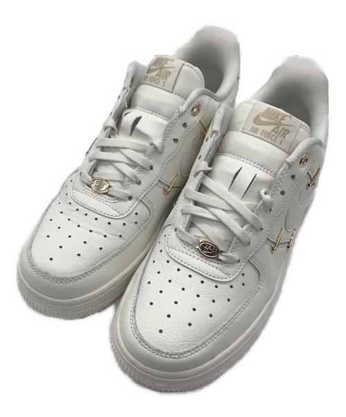 NIKE（ナイキ）NIKE (ナイキ) ローカットスニーカー　AIR FORCE 1 '07 LX ホワイト サイズ:24の古着・服飾アイテム