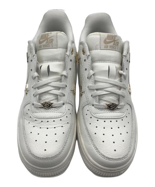 NIKE（ナイキ）NIKE (ナイキ) ローカットスニーカー　AIR FORCE 1 '07 LX ホワイト サイズ:24の古着・服飾アイテム