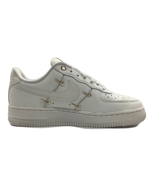 NIKE（ナイキ）NIKE (ナイキ) ローカットスニーカー　AIR FORCE 1 '07 LX ホワイト サイズ:24の古着・服飾アイテム