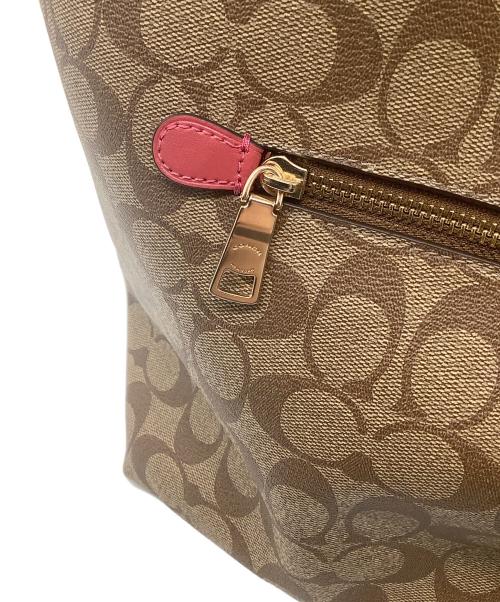 COACH（コーチ）COACH (コーチ) トートバッグ　シグネチャー ベージュの古着・服飾アイテム