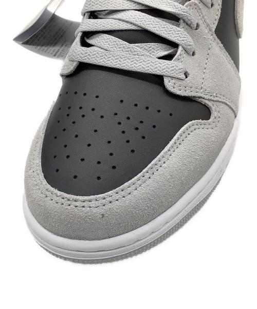 NIKE（ナイキ）NIKE (ナイキ) Air Jordan 1 Mid Light Smoke Grey ブラック×グレー サイズ:26.5の古着・服飾アイテム