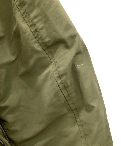 STONE ISLAND（ストーンアイランド）STONE ISLAND (ストーンアイランド) ミリタリージャケット オリーブ サイズ:Lの古着・服飾アイテム