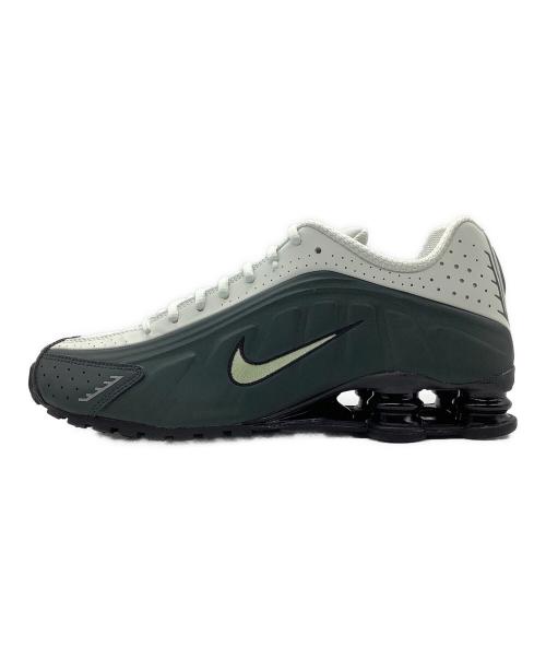 NIKE（ナイキ）NIKE (ナイキ) ローカットスニーカー ブラック×ホワイト サイズ:27.5の古着・服飾アイテム