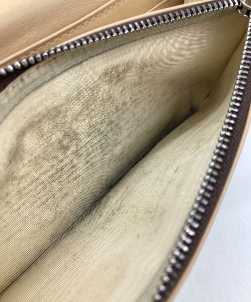 J&M DAVIDSON（ジェイ＆エム デヴィッドソン）J&M DAVIDSON (ジェイ＆エム デヴィッドソン) NEW STUDS WALLET ホワイトの古着・服飾アイテム