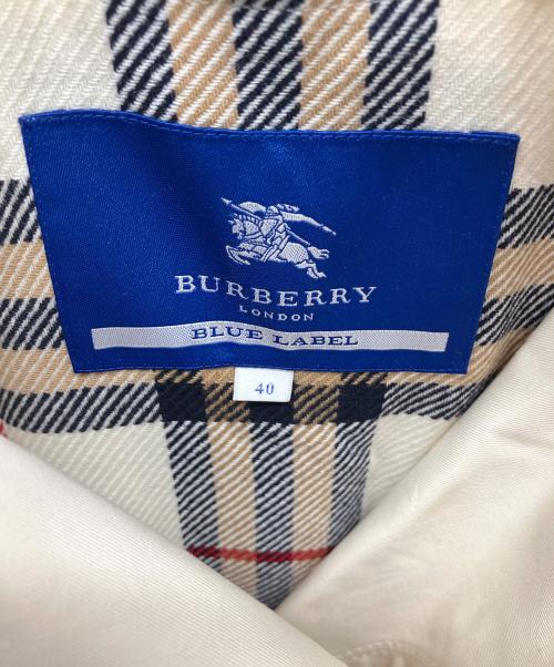 BURBERRY BLUE LABEL（バーバリーロンドンブルーレーベル）BURBERRY BLUE LABEL (バーバリーロンドンブルーレーベル) トレンチコート ベージュ サイズ:40の古着・服飾アイテム