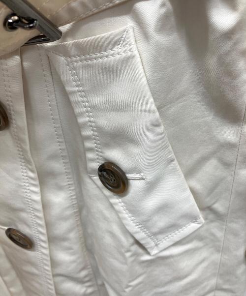 BURBERRY BLUE LABEL（バーバリーロンドンブルーレーベル）BURBERRY BLUE LABEL (バーバリーロンドンブルーレーベル) トレンチコート ベージュ サイズ:40の古着・服飾アイテム