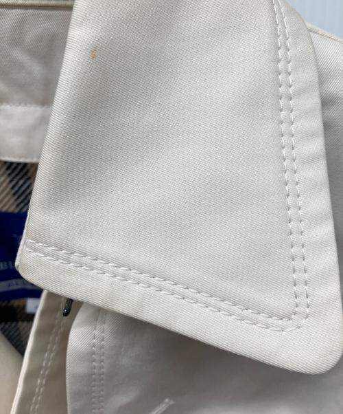 BURBERRY BLUE LABEL（バーバリーロンドンブルーレーベル）BURBERRY BLUE LABEL (バーバリーロンドンブルーレーベル) トレンチコート ベージュ サイズ:40の古着・服飾アイテム