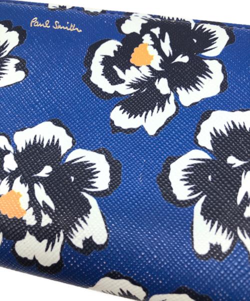 PAUL SMITH（ポールスミス）PAUL SMITH (ポールスミス) ラウンドファスナー財布　フラワープリント ブルー×ブラックの古着・服飾アイテム