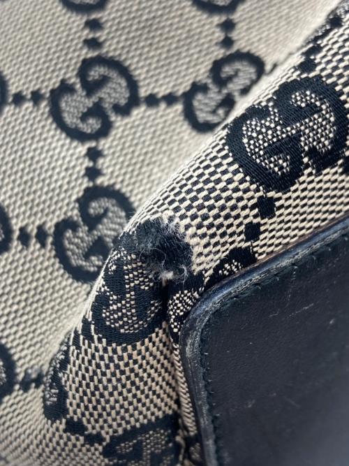 GUCCI（グッチ）GUCCI (グッチ) GGキャンバス ベージュ×ブラックの古着・服飾アイテム