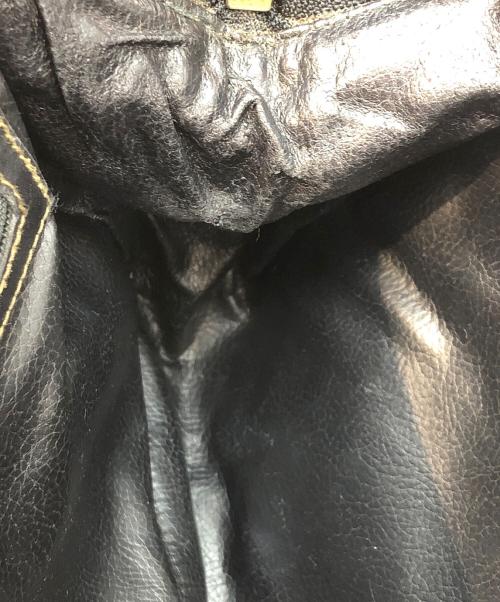 FENDI（フェンディ）FENDI (フェンディ) ズッカ柄ショルダーバッグ ブラウンの古着・服飾アイテム