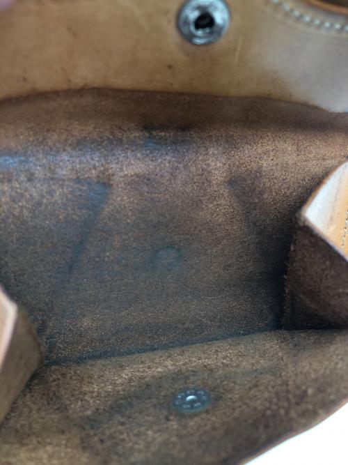 GENUINE BRIDLE（ジェニュイン ブライドル）GENUINE BRIDLE (ジェニュイン ブライドル) 2つ折り財布 ブラウンの古着・服飾アイテム