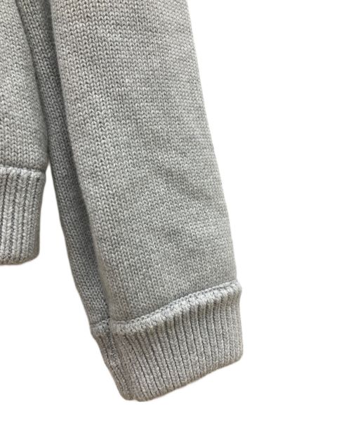 X-LARGE（エクストララージ）X-LARGE (エクストララージ) STANDARD LOGO CREWNECK KNITニット グレー サイズ:SIZE Mの古着・服飾アイテム