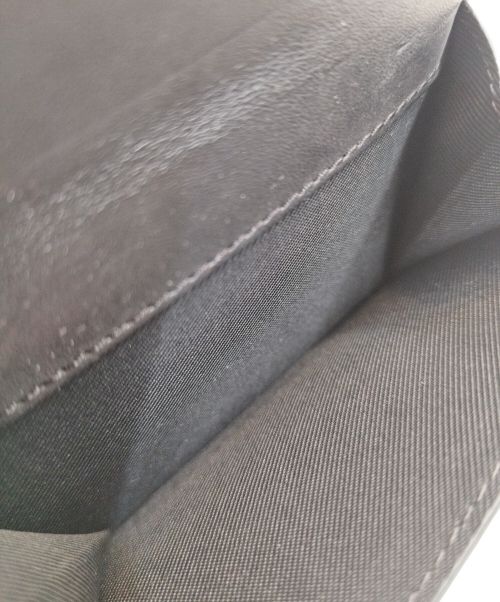 MARC JACOBS（マークジェイコブス）MARC JACOBS (マークジェイコブス) THE J MARC TRIFOLD WALLET ブラックの古着・服飾アイテム