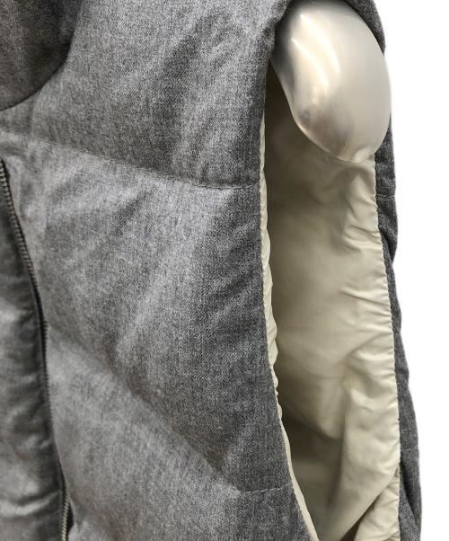 DUVETICA（デュベティカ）DUVETICA (デュベティカ) ダウンベスト グレー サイズ:40の古着・服飾アイテム