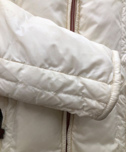 MONCLER（モンクレール）MONCLER (モンクレール) ダウンジャケット ベージュ サイズ:1の古着・服飾アイテム