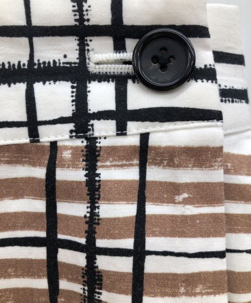 MARGARET HOWELL（マーガレットハウエル）MARGARET HOWELL (マーガレットハウエル) チェックスカート ホワイト×ブラウン サイズ:Ⅱの古着・服飾アイテム