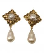 CHANELシャネル）の古着「フェイクパール」