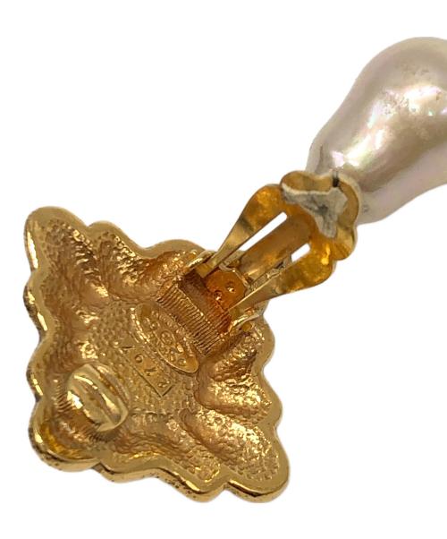 CHANEL（シャネル）CHANEL (シャネル) フェイクパールの古着・服飾アイテム