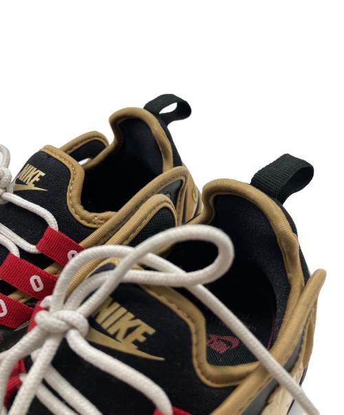 NIKE（ナイキ）NIKE (ナイキ) スニーカー ブラック×ゴールド サイズ:23の古着・服飾アイテム