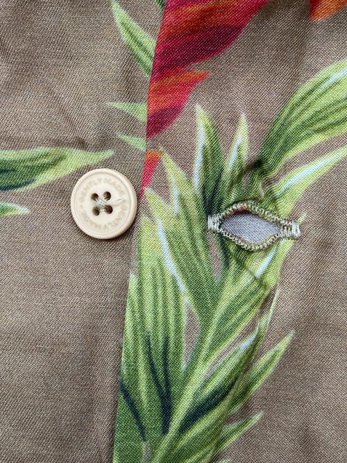 MISTER GENTLE MAN（ミスタージェントルマン）MISTER GENTLE MAN (ミスタージェントルマン) アロハシャツ ブラウン サイズ:Sの古着・服飾アイテム