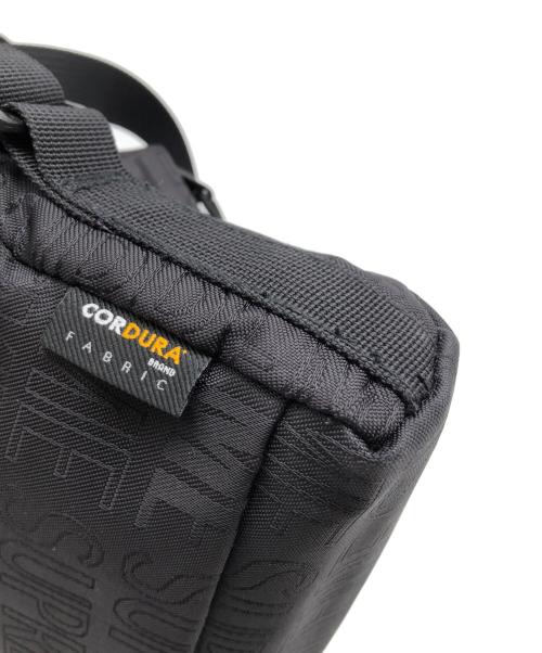 SUPREME（シュプリーム）SUPREME (シュプリーム) ショルダーバッグ ブラックの古着・服飾アイテム