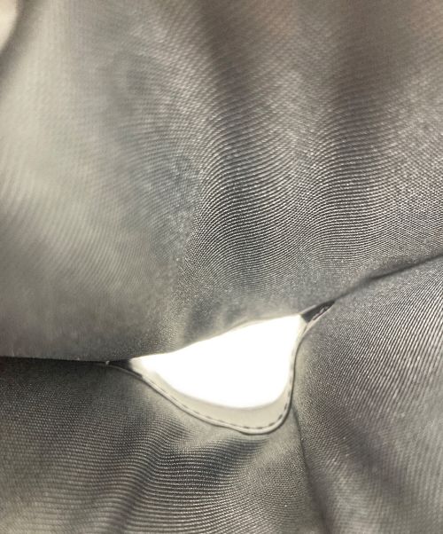 MARC JACOBS（マークジェイコブズ）MARC JACOBS (マークジェイコブス) 2つ折り財布 ブラック×ブラウン 未使用品の古着・服飾アイテム