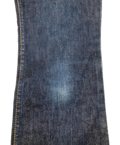 LEVI'S（リーバイス）LEVI'S (リーバイス) 00sブーツカットジーンズ 2002年製 古着 インディゴ サイズ:W31の古着・服飾アイテム