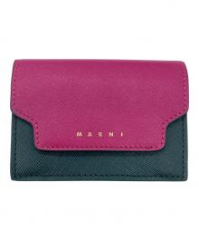 MARNI（マルニ）の古着「コンパクトウォレット　トリフォールドウォレット」｜ピンク×グリーン×ブラック